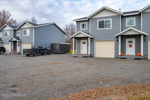 8542 N Wasilla Fishhook Road, Wasilla, AK 99654