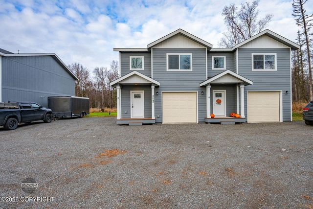 8542 N Wasilla Fishhook Road, Wasilla, AK 99654