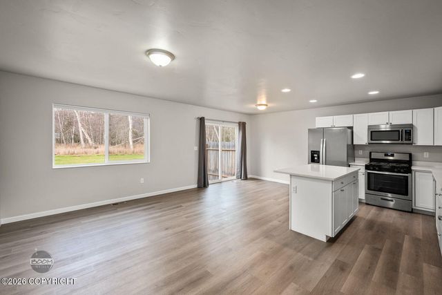 8542 N Wasilla Fishhook Road, Wasilla, AK 99654