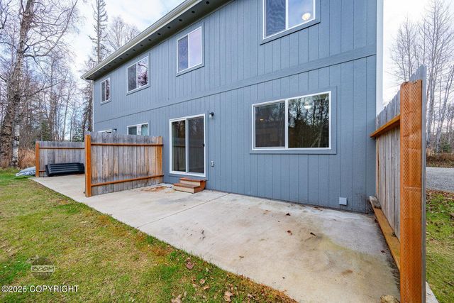 8542 N Wasilla Fishhook Road, Wasilla, AK 99654