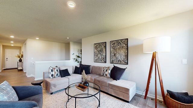 2767 Cecelia Drive, Hiawatha, IA 52233