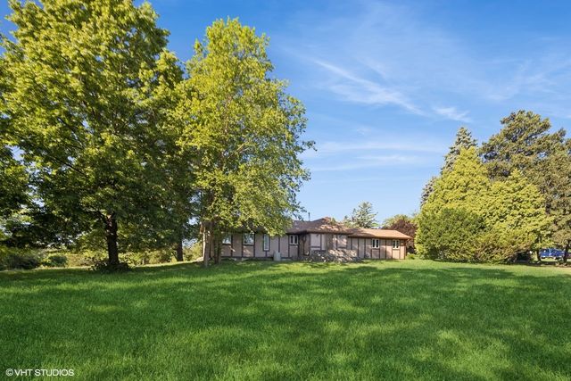 2897 87th Street, Darien, IL 60561