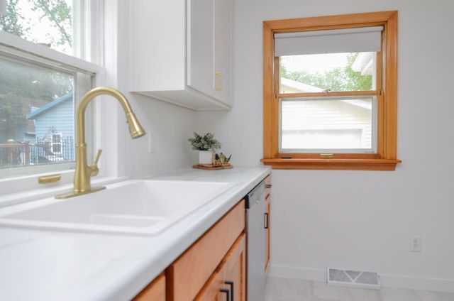 423 W 7TH STREET, Kaukauna, WI 54130