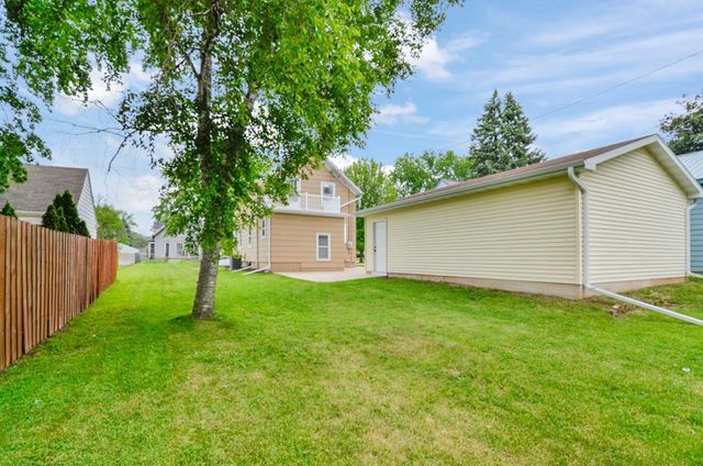 423 W 7TH STREET, Kaukauna, WI 54130