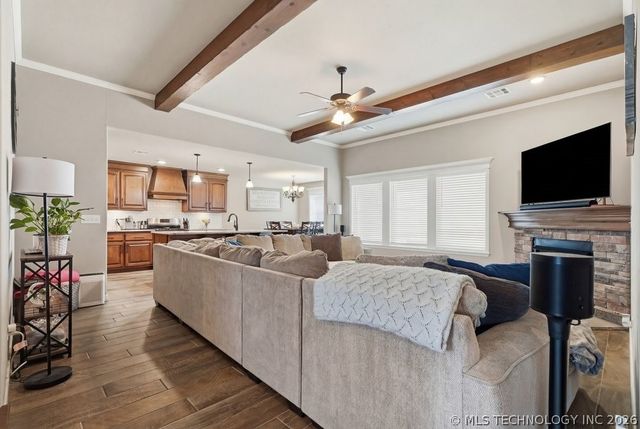 12117 E 69th Street N, Owasso, OK 74055