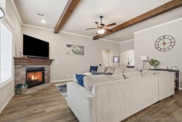 12117 E 69th Street N, Owasso, OK 74055