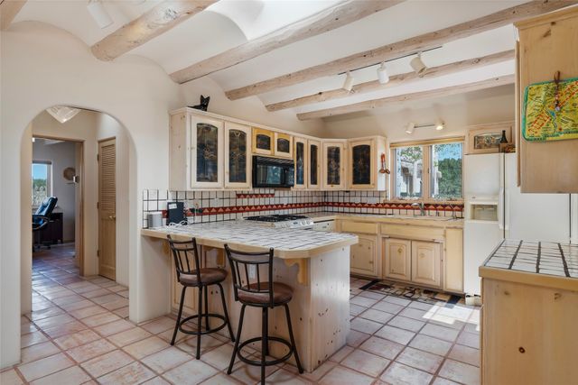 88 Monte Alto Road, Santa Fe, NM 87508