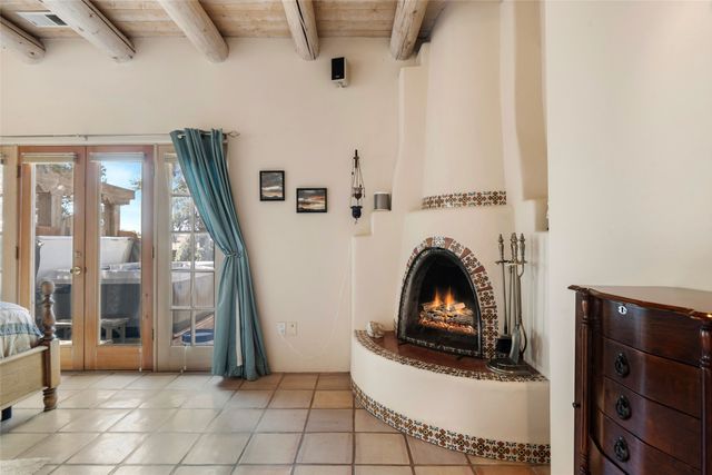 88 Monte Alto Road, Santa Fe, NM 87508