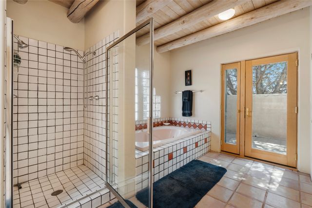 88 Monte Alto Road, Santa Fe, NM 87508