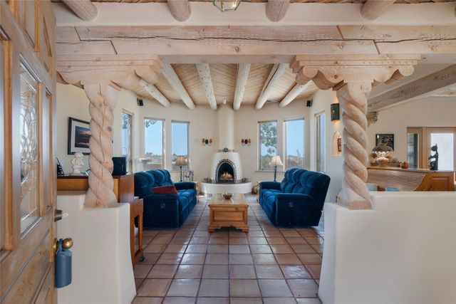 88 Monte Alto Road, Santa Fe, NM 87508