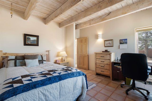 88 Monte Alto Road, Santa Fe, NM 87508