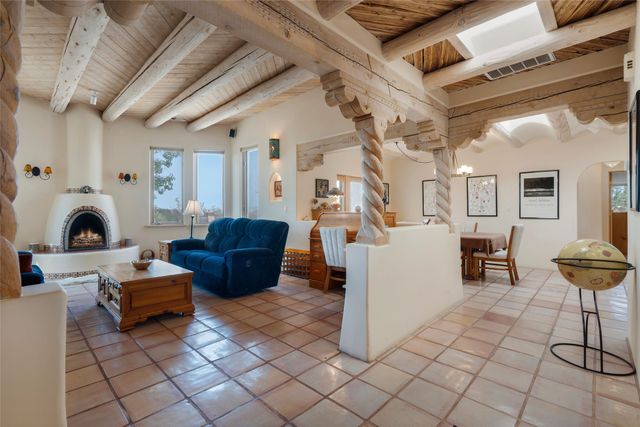 88 Monte Alto Road, Santa Fe, NM 87508