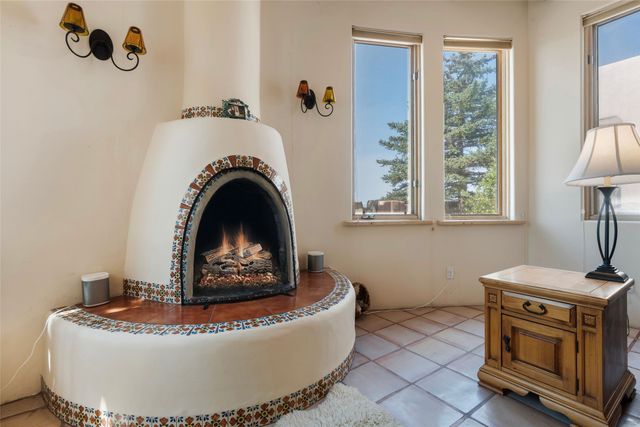 88 Monte Alto Road, Santa Fe, NM 87508