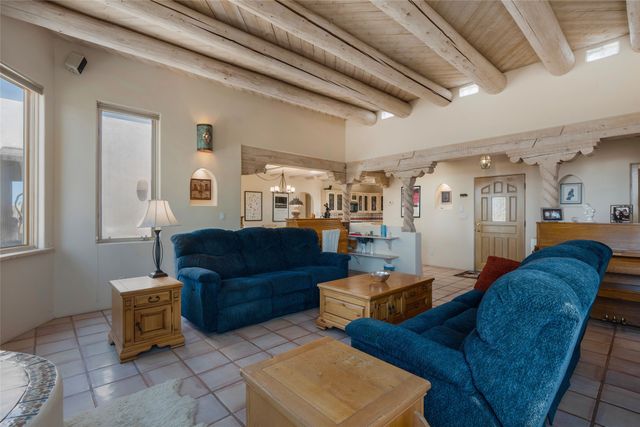 88 Monte Alto Road, Santa Fe, NM 87508