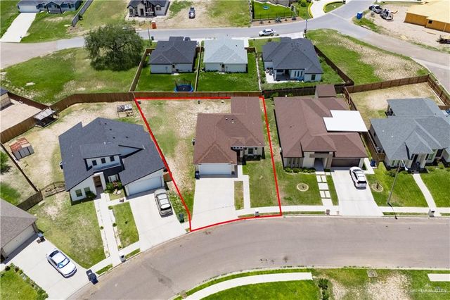 308 Katrina Drive, La Joya, TX 78560