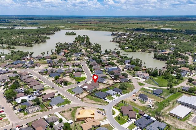 308 Katrina Drive, La Joya, TX 78560
