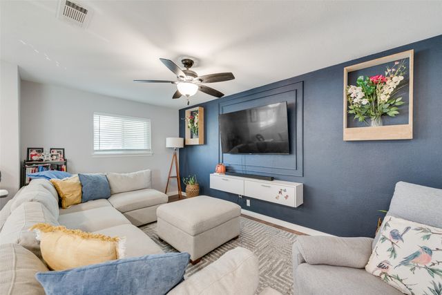 756 Briarwood Lane, Hurst, TX 76053