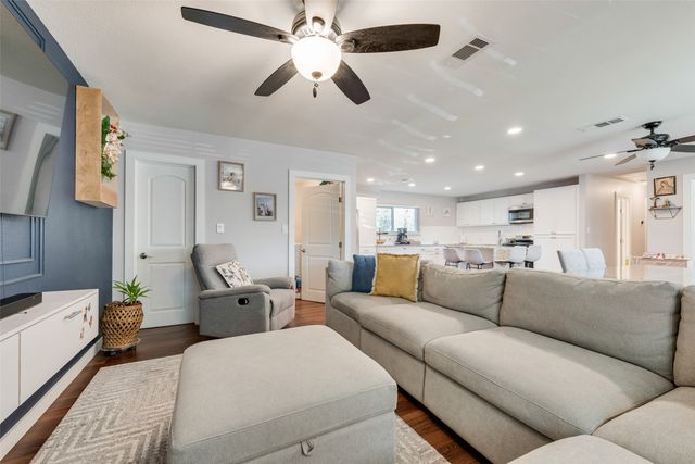 756 Briarwood Lane, Hurst, TX 76053