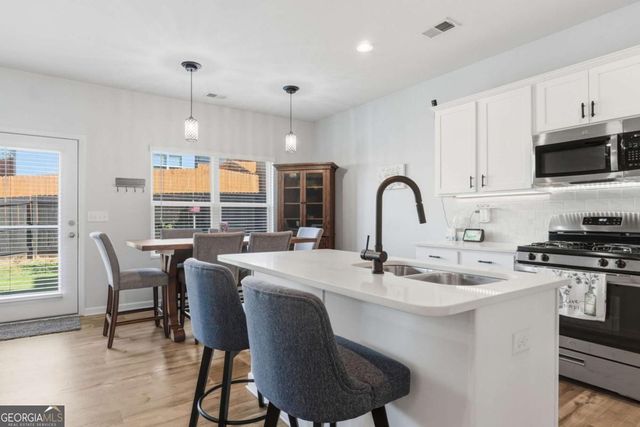 327 Winston Circle, Canton, GA 30114