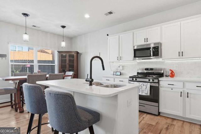327 Winston Circle, Canton, GA 30114