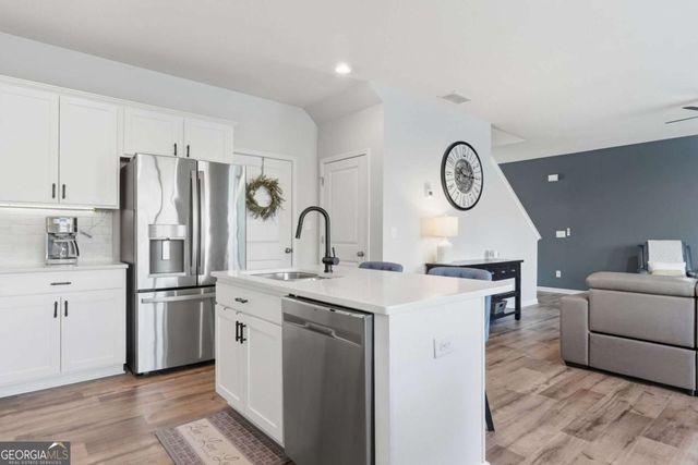 327 Winston Circle, Canton, GA 30114