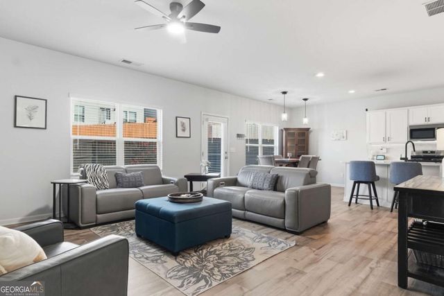 327 Winston Circle, Canton, GA 30114