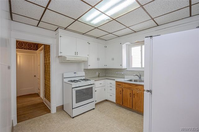 20 Tacoma Avenue LOWER, Buffalo, NY 14216