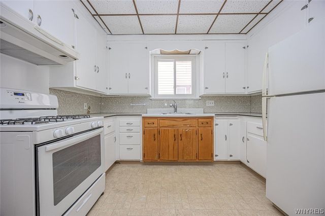 20 Tacoma Avenue LOWER, Buffalo, NY 14216