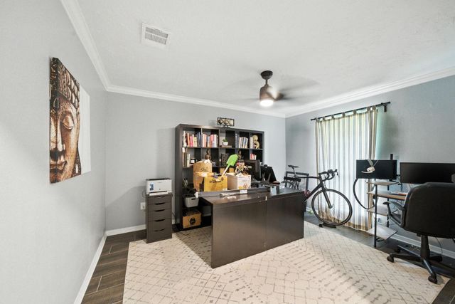 10322 Sageplum Drive, Houston, TX 77089