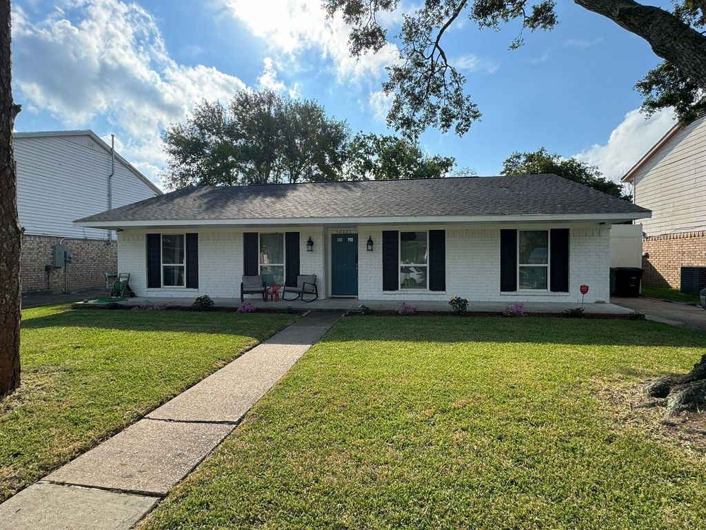 10322 Sageplum Drive, Houston, TX 77089