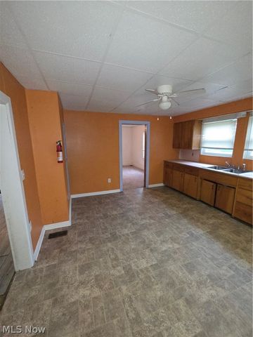719 Ticknor Avenue, Newton Falls, OH 44444