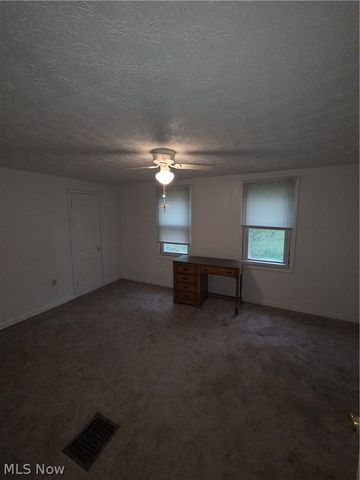 719 Ticknor Avenue, Newton Falls, OH 44444
