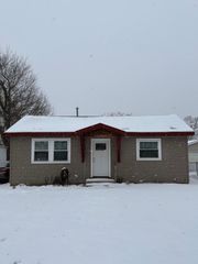 33 Wavell Street Se, Gaines Twp, MI 49548