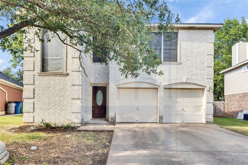 2104 Grove DR, Round Rock, TX 78681