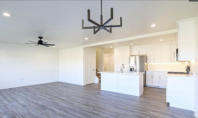 1350 S 200 W, Bountiful, UT 84010