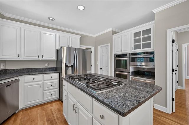 4490 Barony Drive, Suwanee, GA 30024