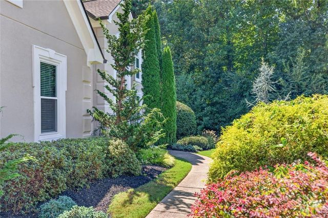 4490 Barony Drive, Suwanee, GA 30024