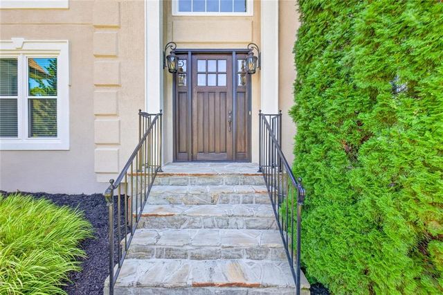 4490 Barony Drive, Suwanee, GA 30024