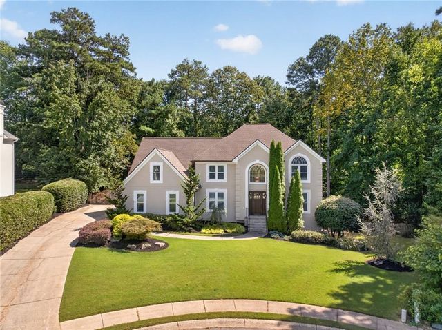 4490 Barony Drive, Suwanee, GA 30024