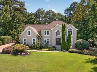 4490 Barony Drive, Suwanee, GA 30024