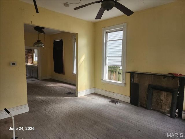 6434 Virginia Avenue, St Louis, MO 63111