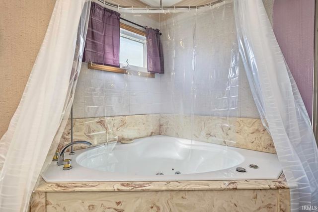 1208 Rochelle Drive, Lafayette, IN 47909