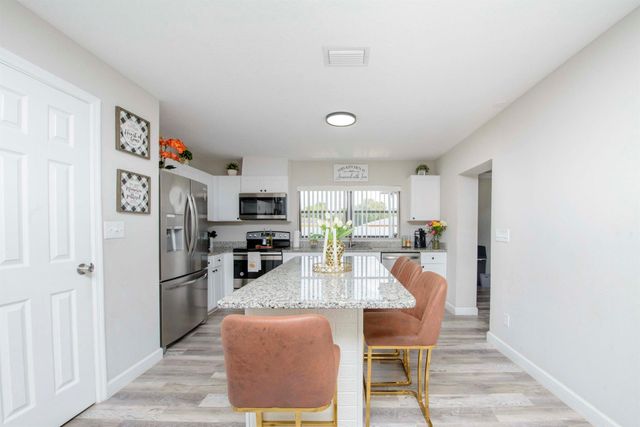 5234 Edwards Road, Fort Pierce, FL 34981