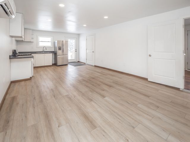 163 118th Avenue, Shelbyville, MI 49344