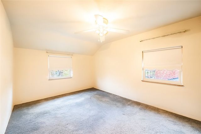 6515 Ventura Dr, South Park, PA 15236