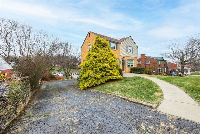 6515 Ventura Dr, South Park, PA 15236