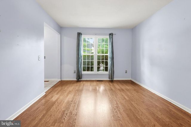 14834 LYNHODGE CT, Centreville, VA 20120