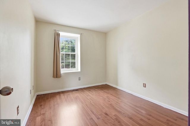 14834 LYNHODGE CT, Centreville, VA 20120