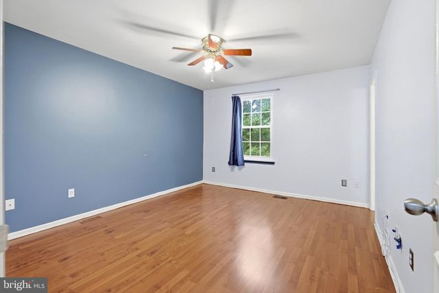 14834 LYNHODGE CT, Centreville, VA 20120