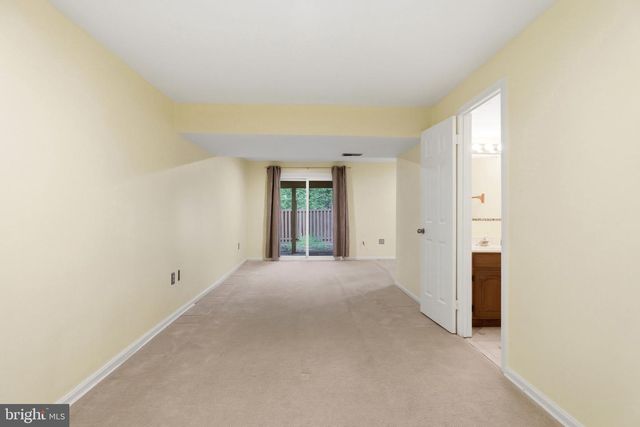 14834 LYNHODGE CT, Centreville, VA 20120